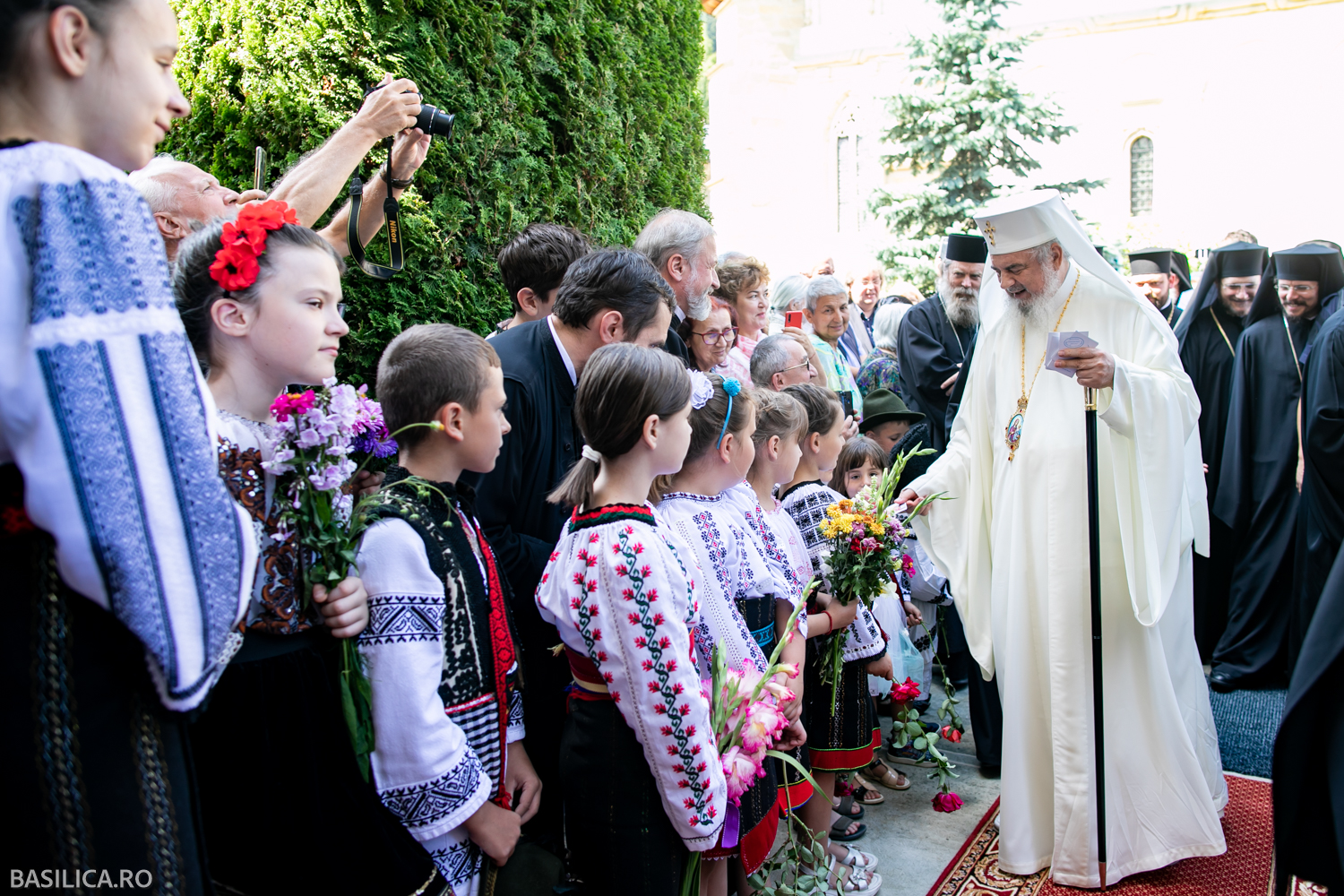 Patriarhul României: Copiii și tinerii au nevoie să descopere sensul profund creștin al vieții