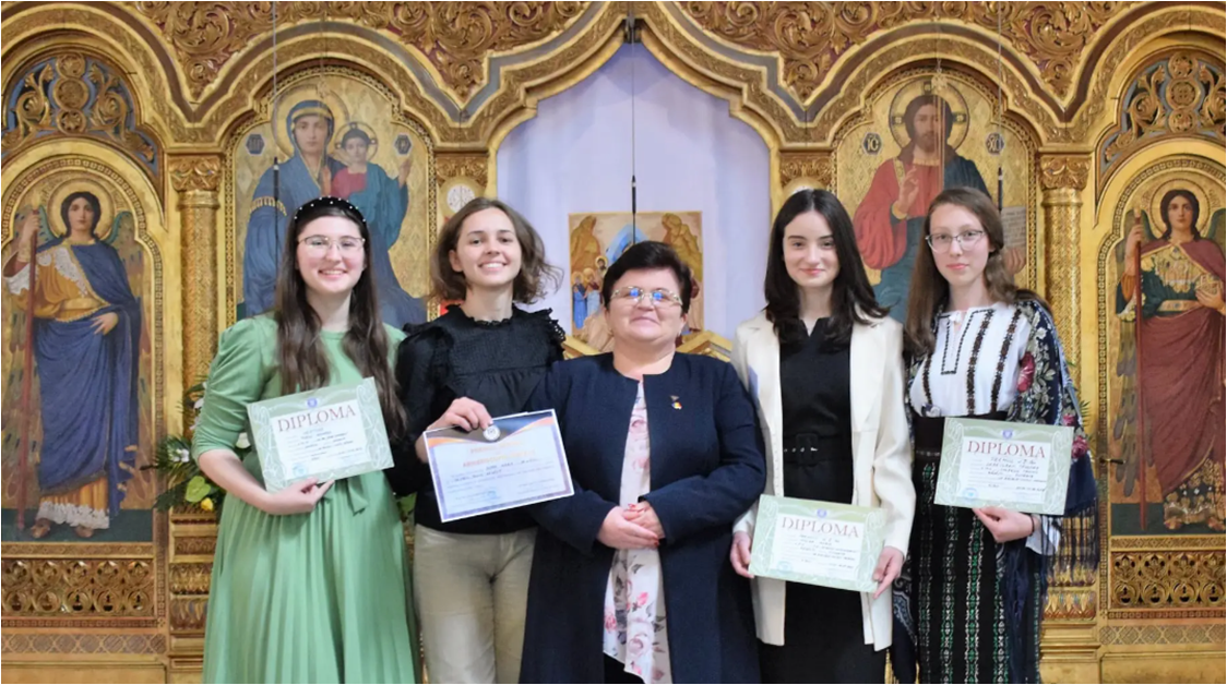 Liderii religioși români îndeamnă Ministerul Educației să includă religia în cursurile de licență