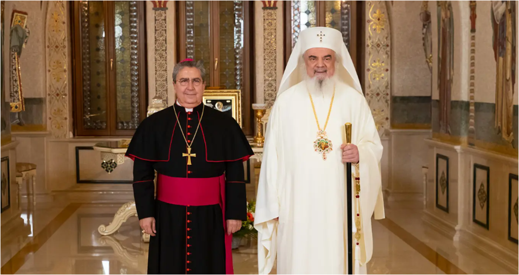 Nunțiul Apostolic ieșit sa întâlnit în România cu Patriarhul României